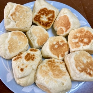 フライパンでパン♪基本のＢＰパン生地